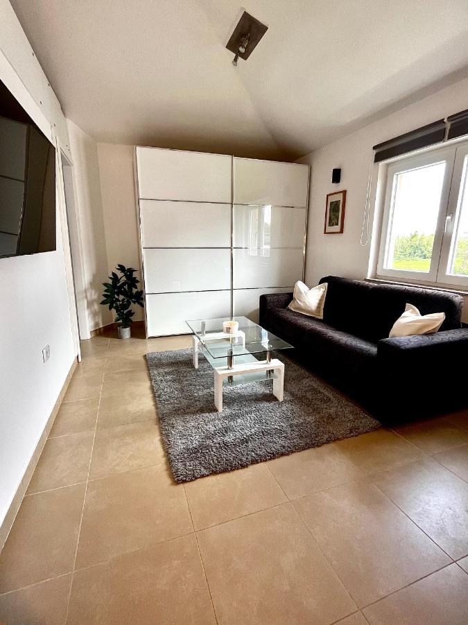 App Sunny Umag Apartamento Exterior foto